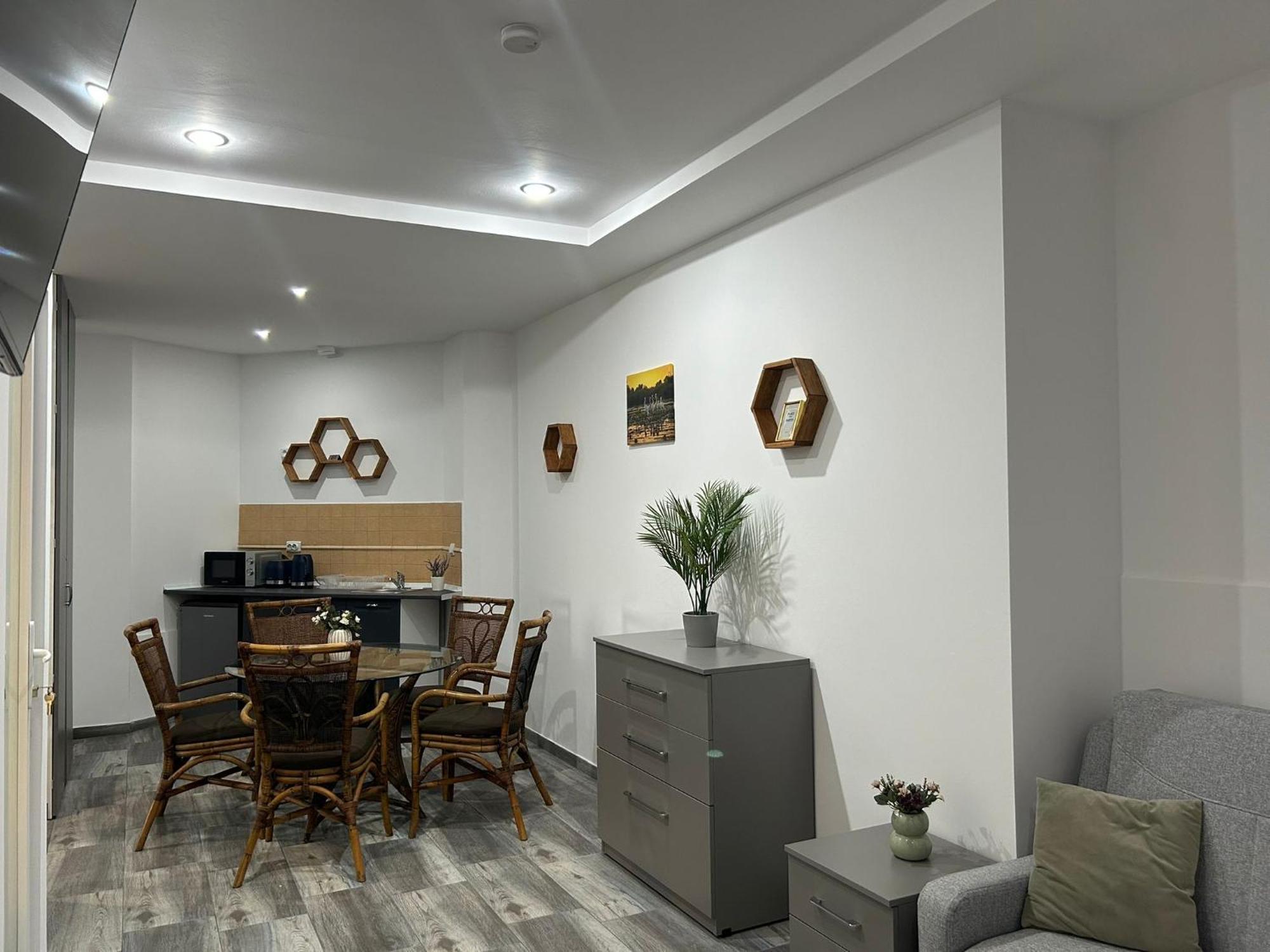 Avenue Palm On The Beach - Avenue Hotels เอโฟริเอนอร์ด ภายนอก รูปภาพ